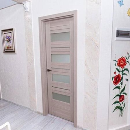 דירות צ'רקסי Тараскова 16, Люкс, Юзр מראה חיצוני תמונה